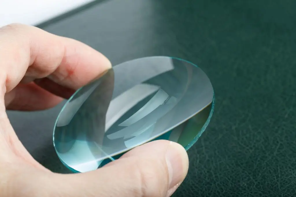 ¿Cómo se llama la parte central de las gafas que une los cristales? - Cómo ajustar las plaquetas de los lentes parte central de las gafas une los cristales - Cómo ajustar las plaquetas de los lentes