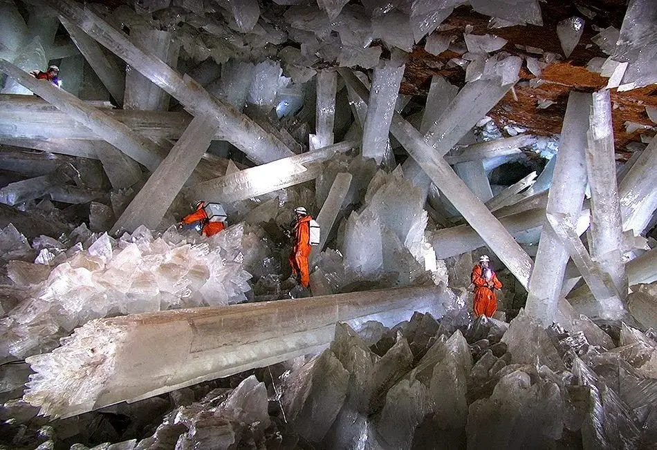 La Cueva de los Cristales en México: Un tesoro subterráneo - Cómo entrar a las minas de Naica la cueva de los cristales en méxico - Cómo entrar a las minas de Naica