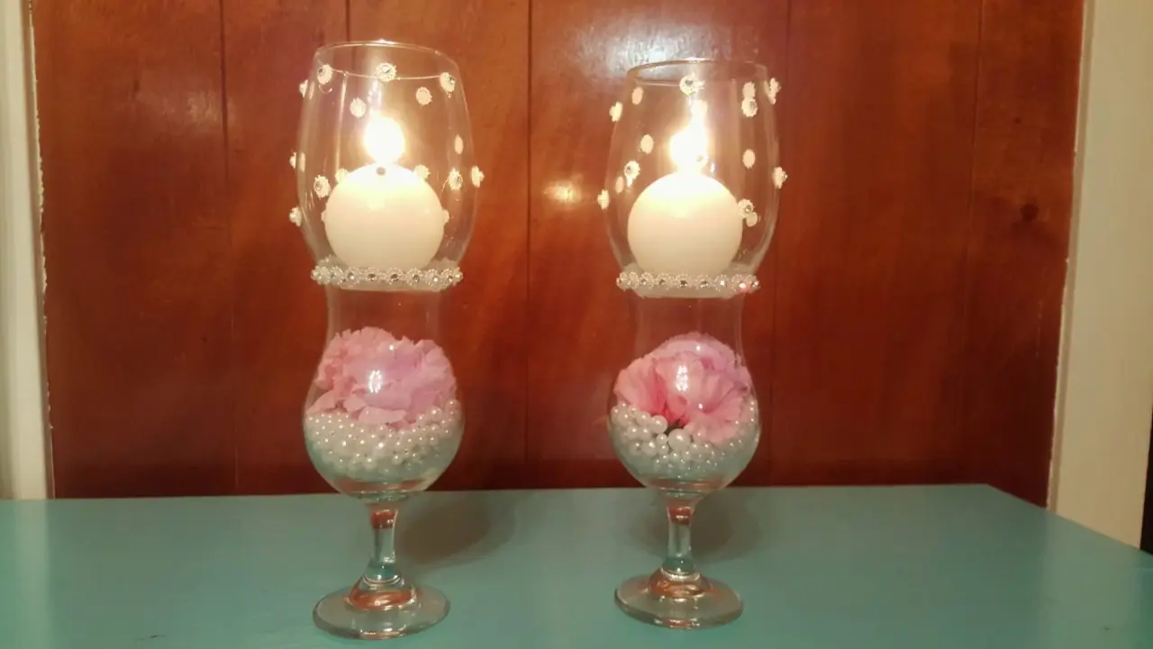 como hacer candelabros con copas de cristal - Cómo son los candelabros