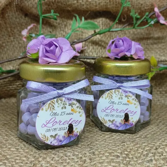 Souvenirs con frascos de vidrio para bautizo: belleza y significado