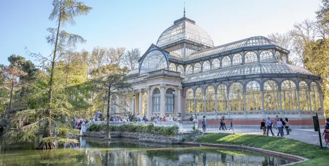 El Parque del Buen Retiro: Un oasis de tranquilidad en Madrid - Cuánto cuesta la entrada al Parque del Retiro parque del buen retiro palacio de cristal - Cuánto cuesta la entrada al Parque del Retiro