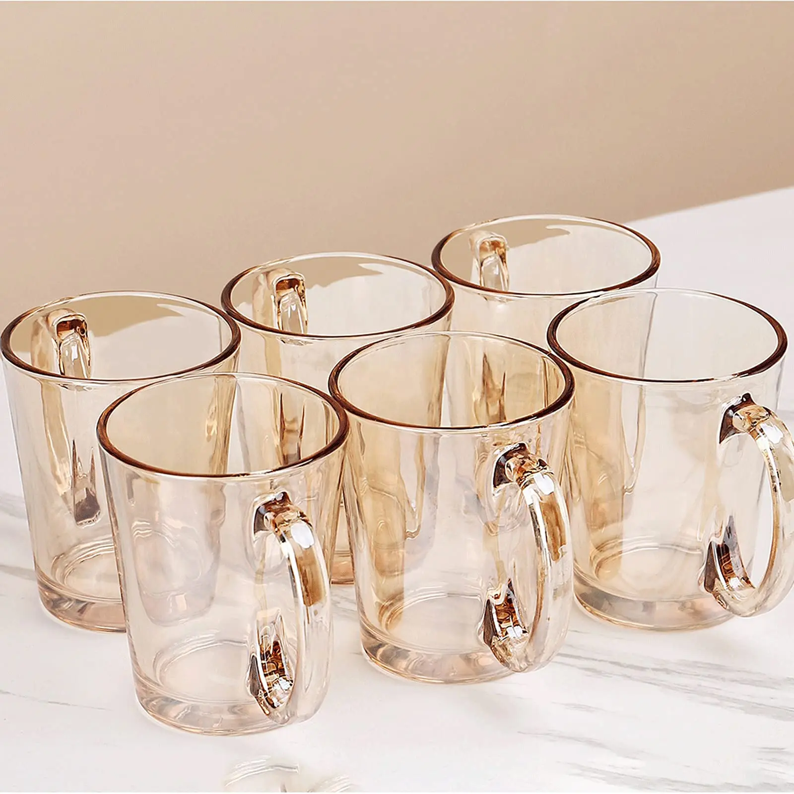 Vasos de vidrio con asa: elegancia y comodidad