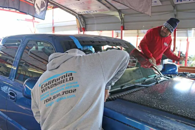 taller de cristales para automóviles - Cuánto tardan en arreglar el cristal del coche