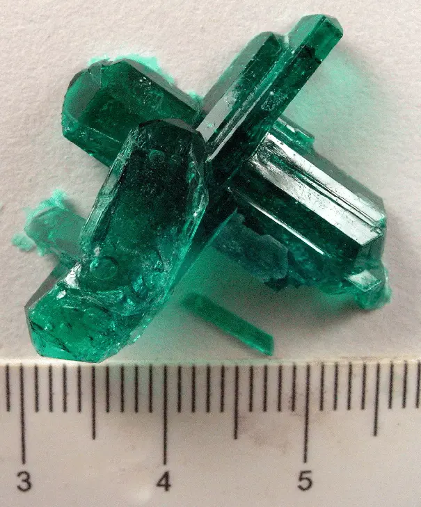 cristales de sulfato de niquel - Dónde se encuentra el sulfato de níquel