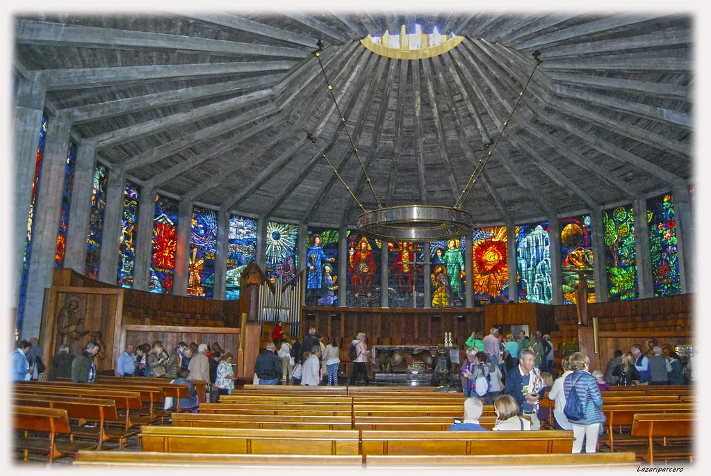 Catedral de Cristal: Un ícono arquitectónico - Dónde se encuentra la iglesia de cristal cristal iglesia - Dónde se encuentra la iglesia de cristal