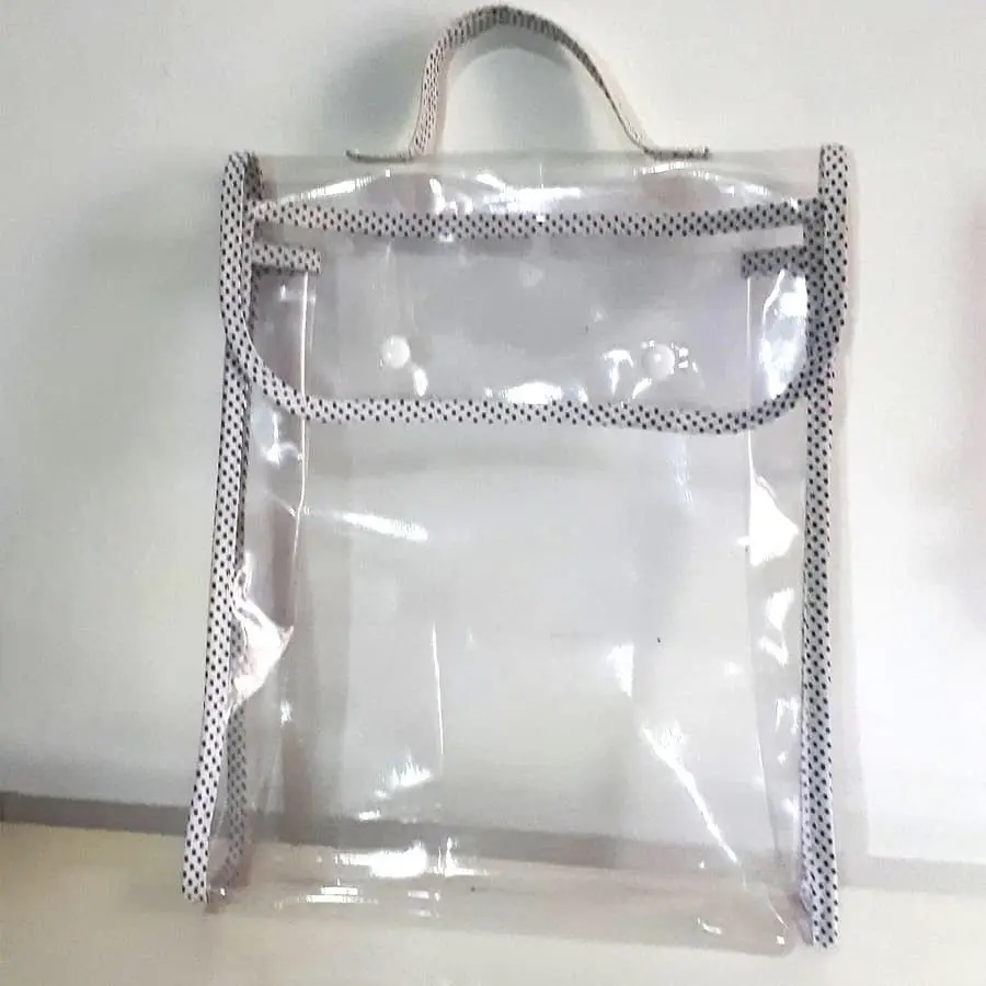 Bolsas de nylon cristal: resistentes y duraderas