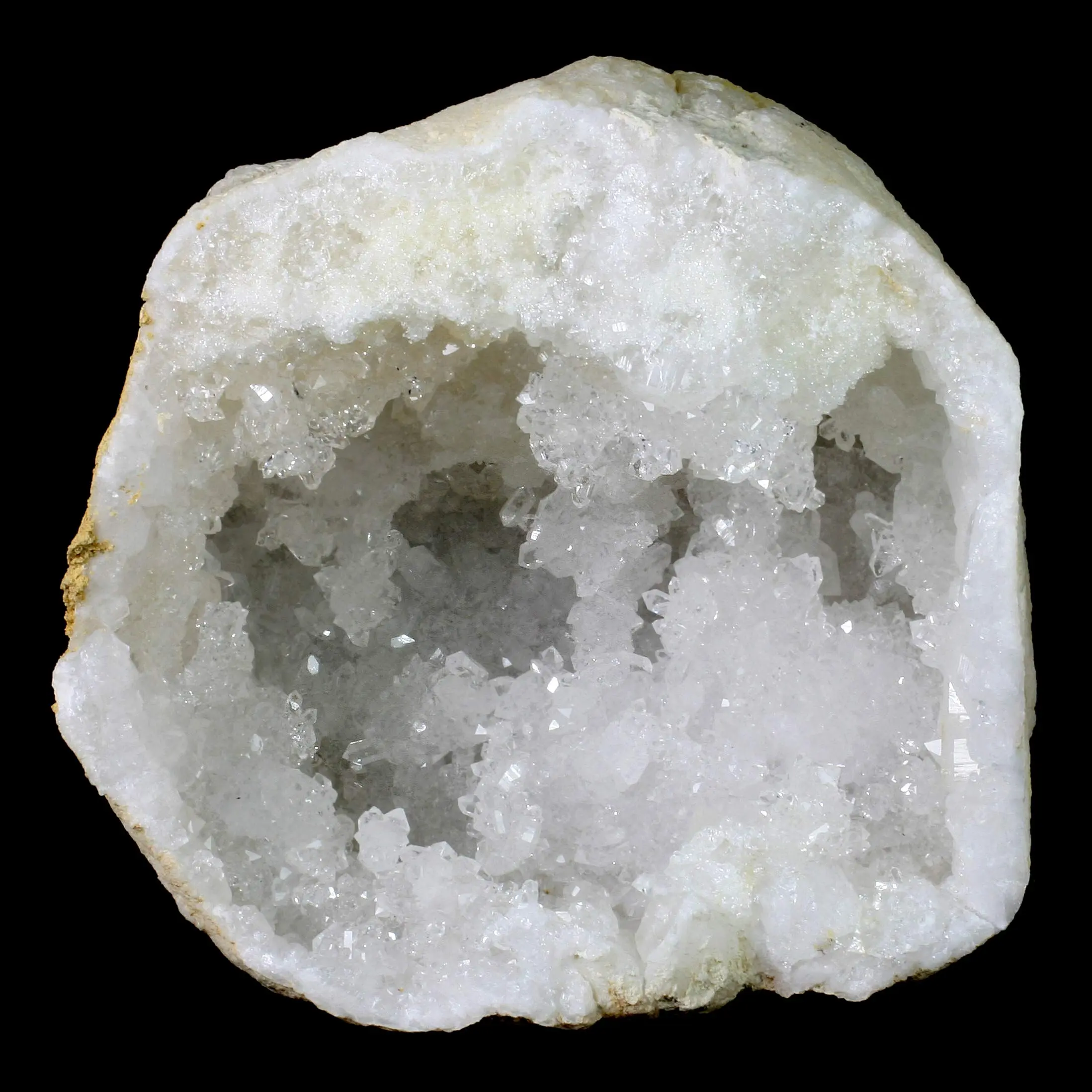 Geoda de cuarzo cristal: belleza y propiedades