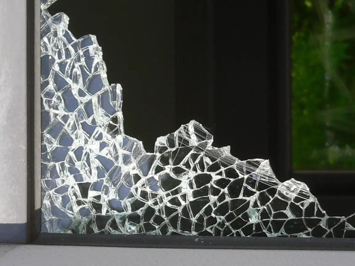 Para qué sirve el cristal templado: todo lo que necesitas saber - Qué pasa si no le pongo vidrio templado al celular para que sirve el cristal templado - Qué pasa si no le pongo vidrio templado al celular