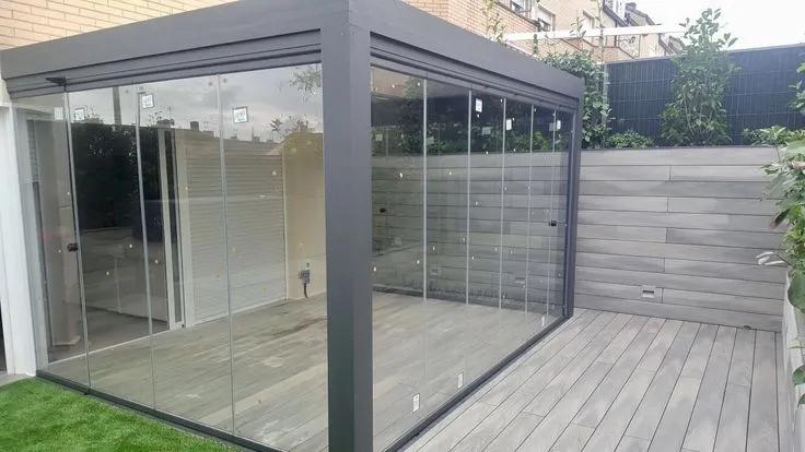 Pergolas de aluminio y cristal: la perfecta combinación de resistencia y estilo - Qué son pérgolas de aluminio pergolas de aluminio y cristal - Qué son pérgolas de aluminio